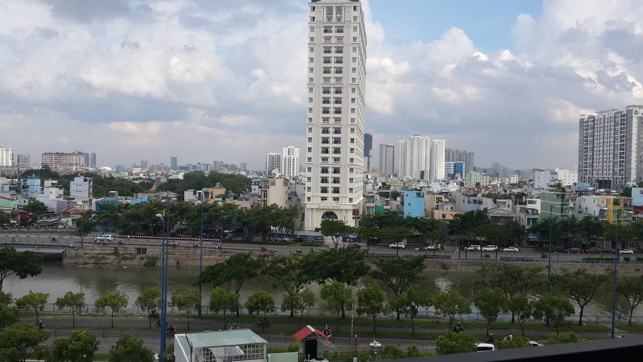 Saigon Inncrowd 2 Ho-Chi-Minh-Stadt Exterior foto